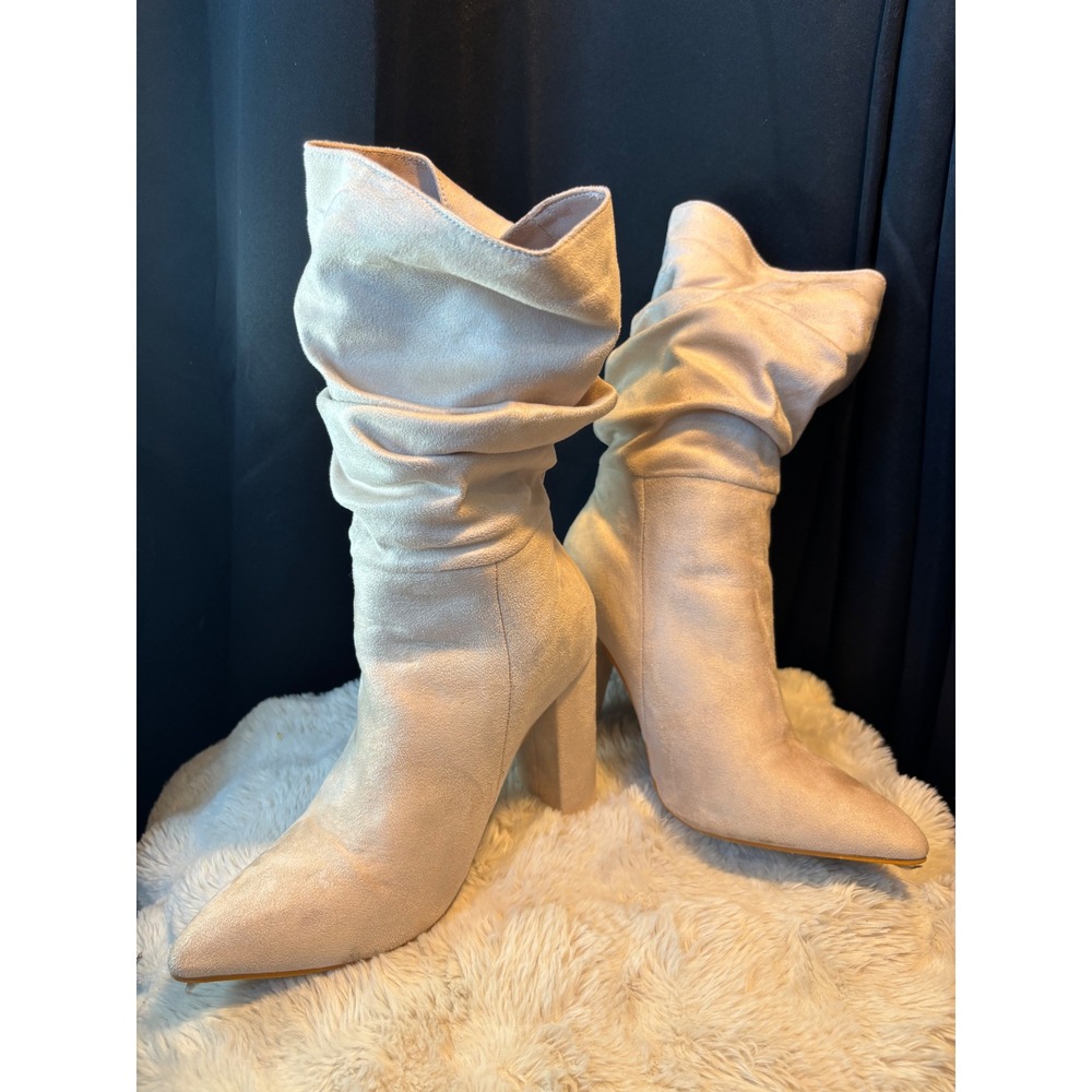 Cream Faux Suede Slouchy Block Heel Pointed Toe Boots Size 39 90's